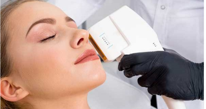 لیست بهترین مراکز هایفوتراپی در فرمانیه + هزینه هایفوتراپی