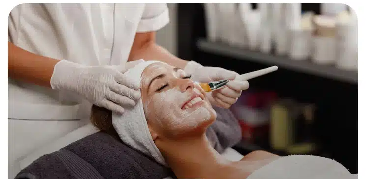 لیست بهترین مراکز فیشیال پوست در کازرون + هزینه فیشیال پوست