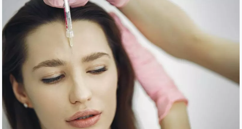 لیست بهترین مراکز تزریق بوتاکس در مرودشت + هزینه تزریق بوتاکس