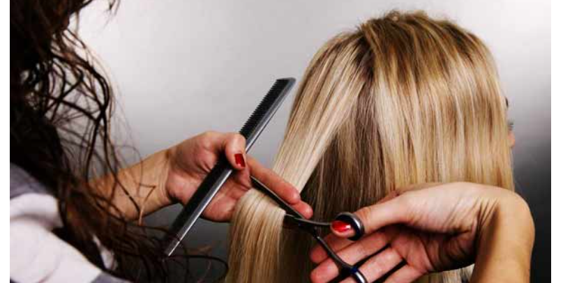 لیست بهترین مراکز کوتاهی مو در نی ریز + هزینه کوتاهی مو