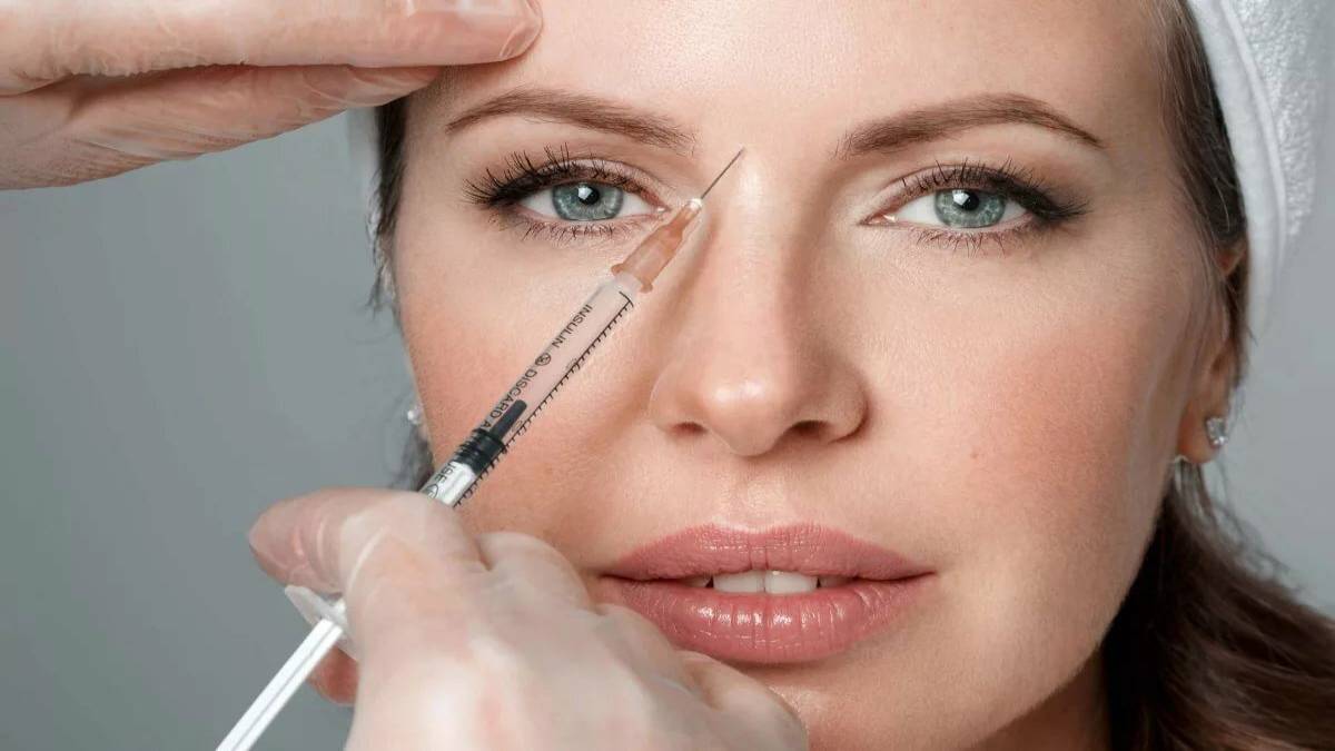 لیست بهترین مراکز تزریق مزوبوتاکس در اندرزگو + هزینه تزریق مزوبوتاکس