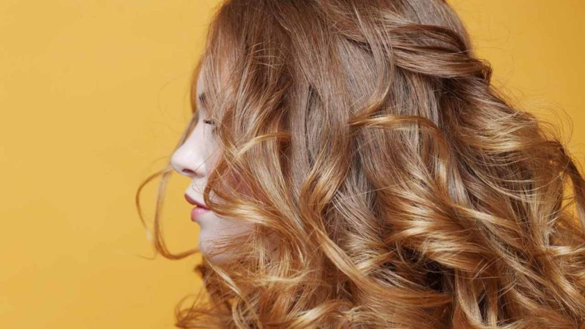 لیست بهترین مراکز رنگ و لایت مو در فرشته + هزینه رنگ و لایت مو