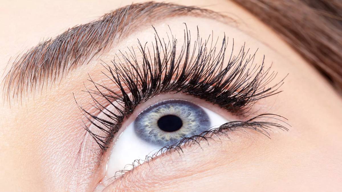 لیست بهترین مراکز اکستنشن مژه در سعادت آباد + هزینه اکستنشن مژه