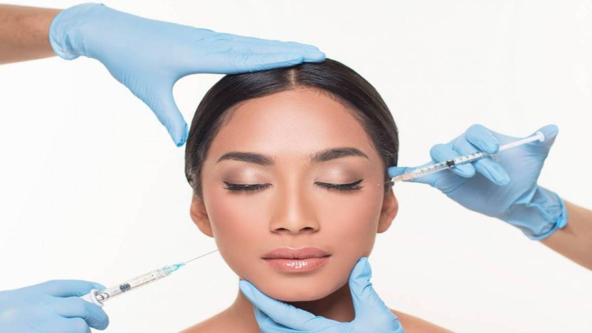 لیست بهترین مراکز تزریق مزوژل در سعادت آباد + هزینه تزریق مزوژل