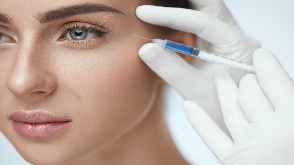 لیست بهترین مراکز تزریق مزوژل در پاسداران + هزینه تزریق مزوژل