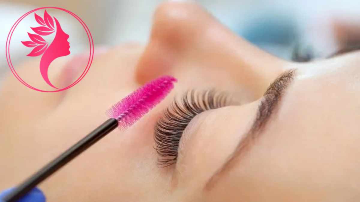 لیست بهترین مراکز لمینت مژه در آجودانیه + هزینه لمینت مژه